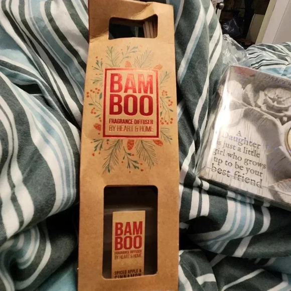 Fragrance scent holder - Picture 2 of 4